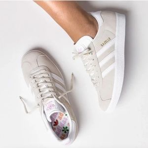Adidas Gazelle Off White - Size 9